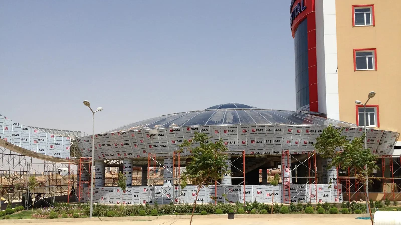 صورة مشروع مظلة مدخل مستشفى العيون في أربيل